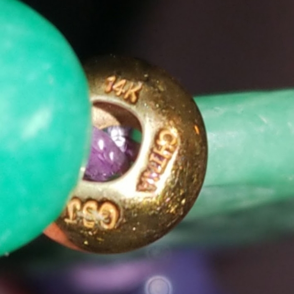 28" Lavender jade necklace w/green jade coi fish pendant w/14K yellow gold beads - Picture 2 of 4